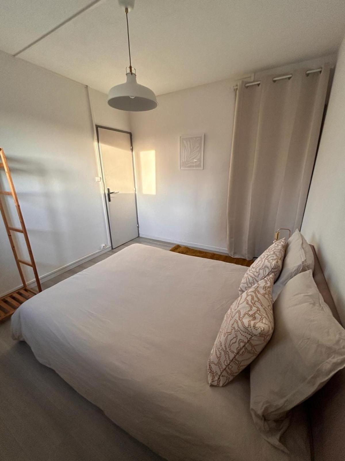 Апартаменты Cosy F3 Proche Centre Бельфор Экстерьер фото