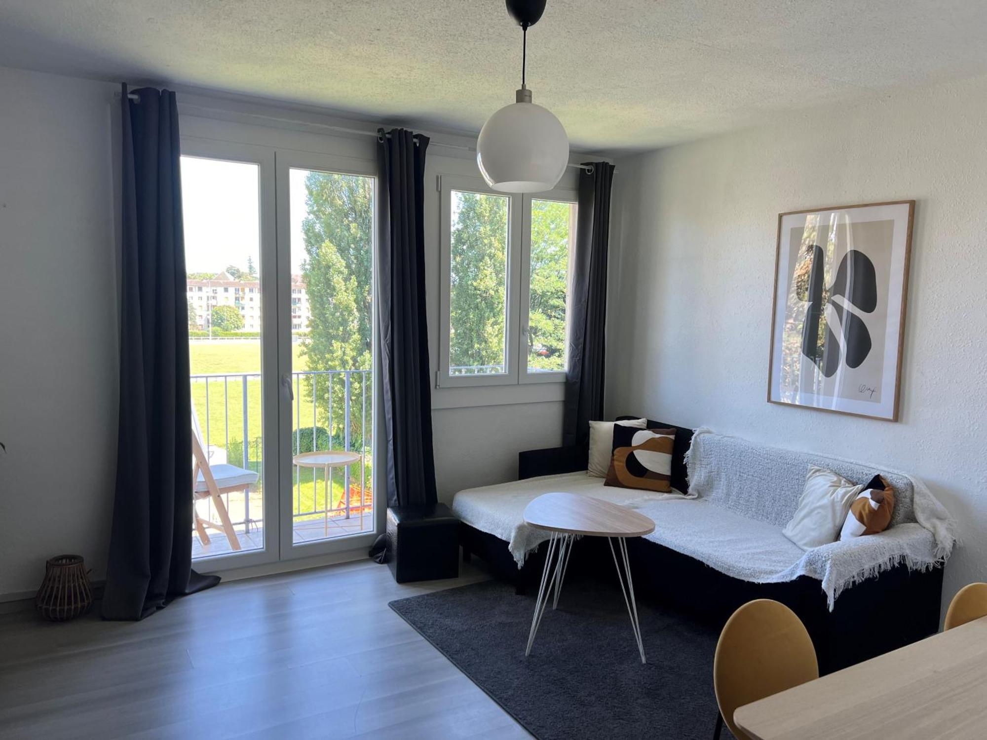 Апартаменты Cosy F3 Proche Centre Бельфор Экстерьер фото